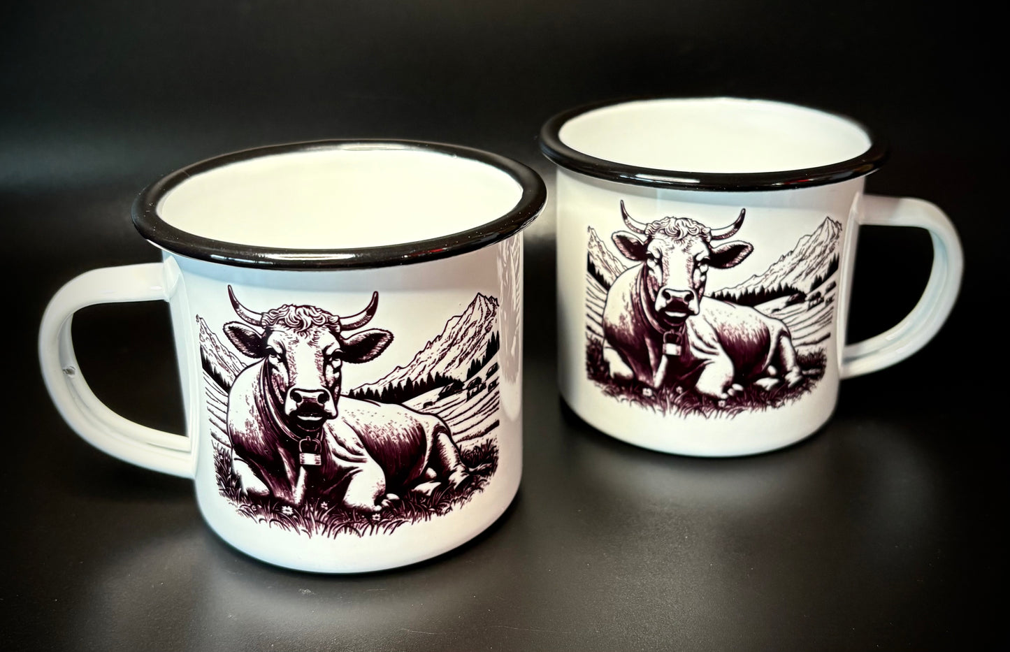 Tasses en métal