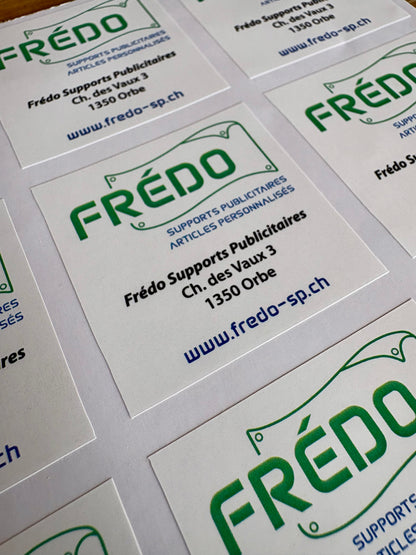 Etiquettes autocollantes