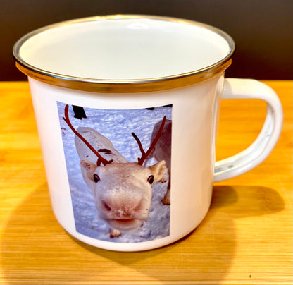Tasses en métal